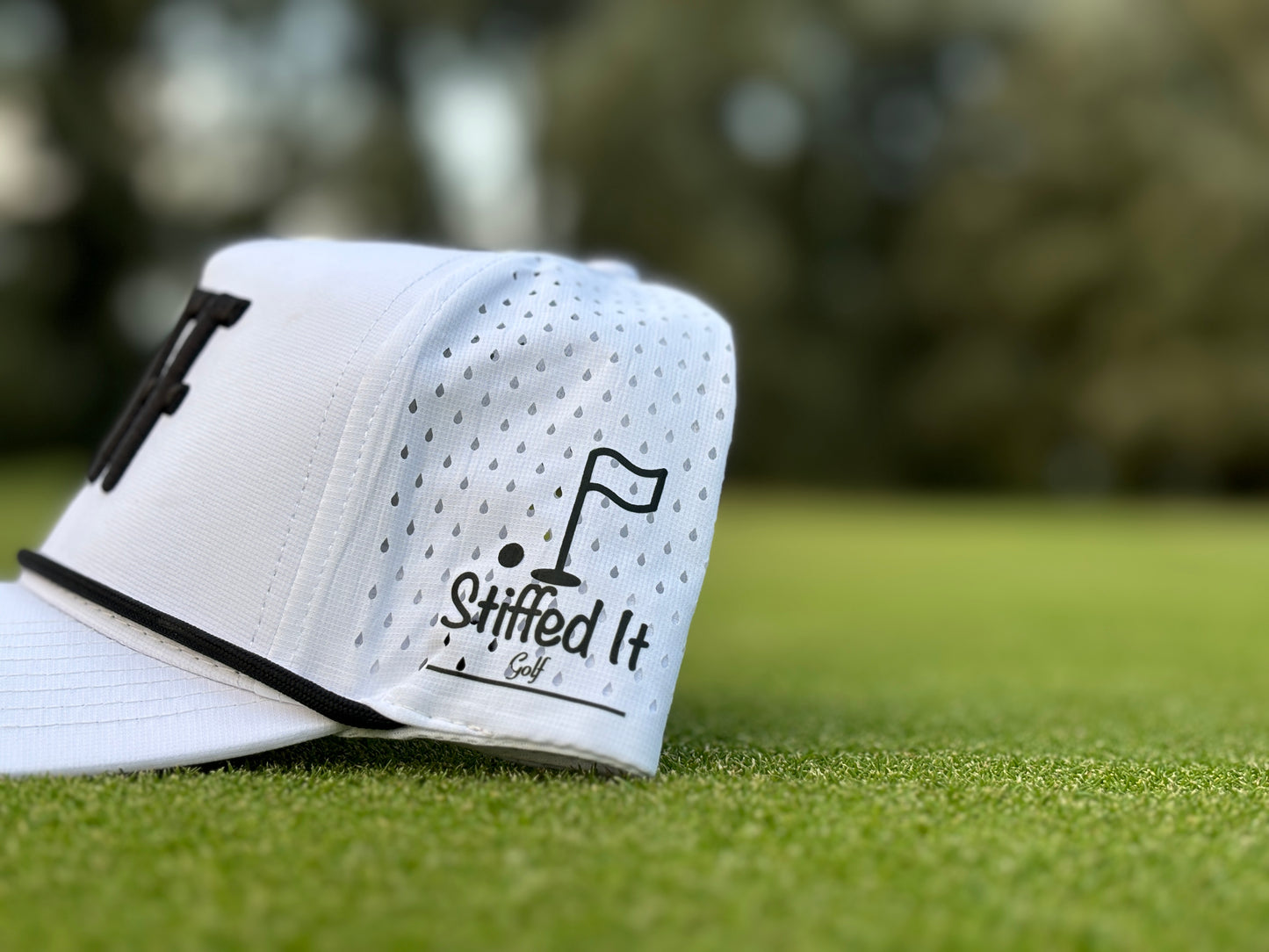 Stiffed It Golf ‘STIFF’ baseball hat. White.